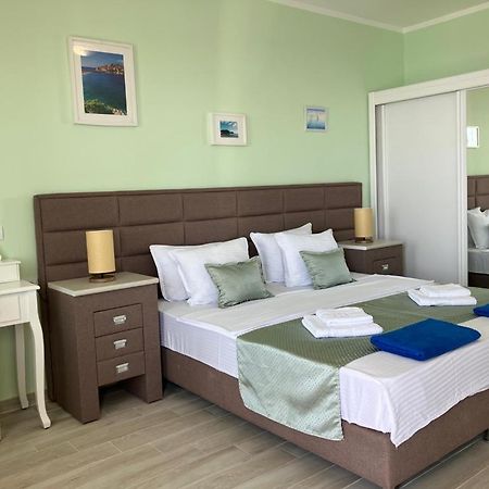 Villa Eagle Eye Montenegro Kotor Eksteriør bilde